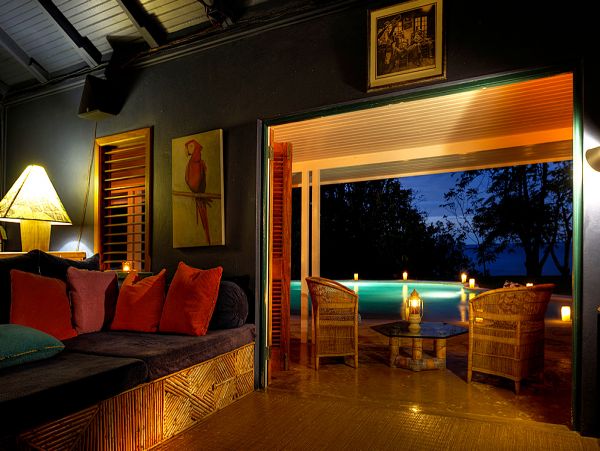 Jamaica Home 979547