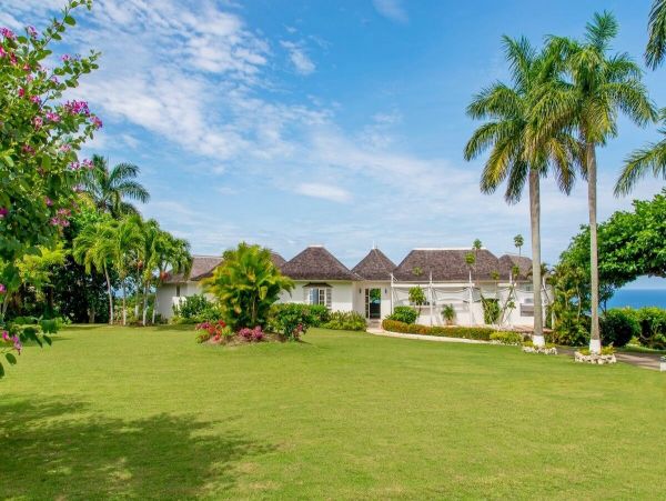 Jamaica Home 979548