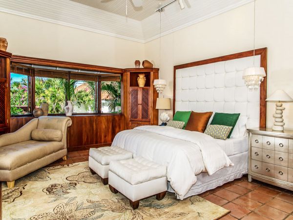 Jamaica Home 979550