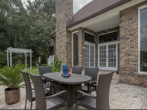 Tampa Vacation Home with River Views Sleeps 7
