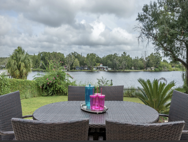 Tampa Vacation Home with River Views Sleeps 7