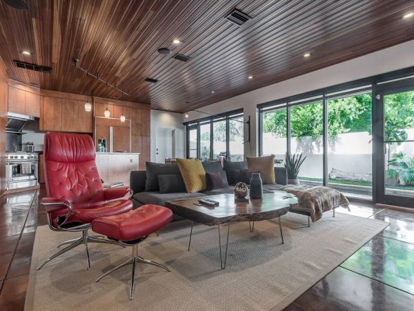 Historic Hyde Park Vacation Home with Lap Pool