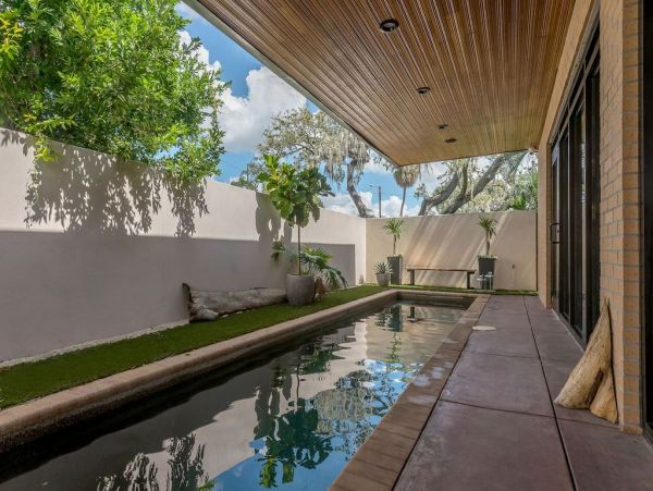Historic Hyde Park Vacation Home with Lap Pool