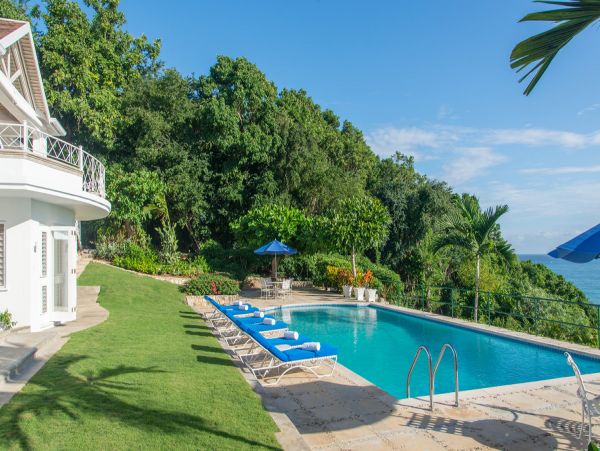 Jamaica Home 979561