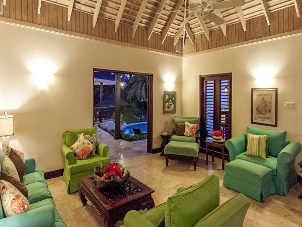 Jamaica Home 979562