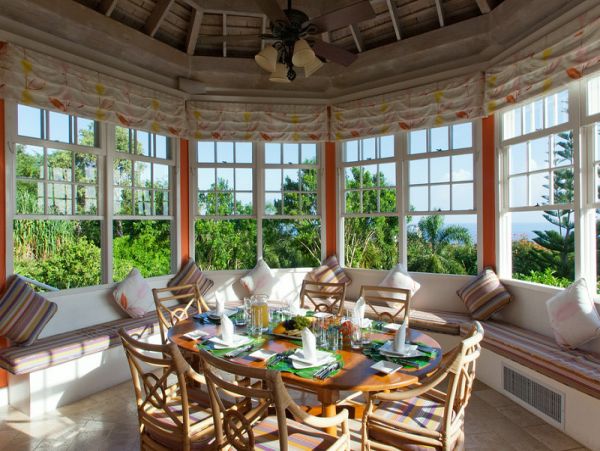 Jamaica Home 979563