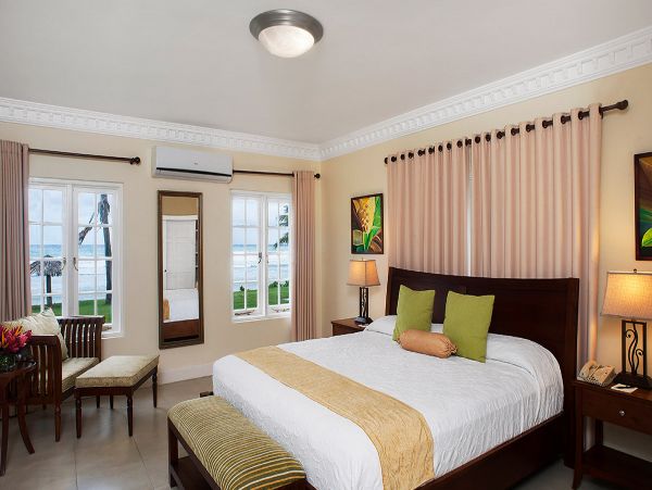 Jamaica Home 979572