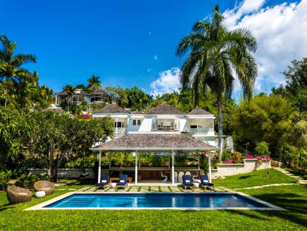 Jamaica Home 979573