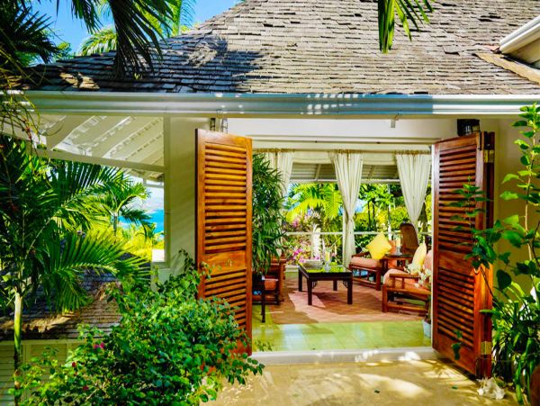Jamaica Home 979574