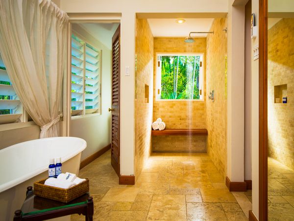 Jamaica Home 979574