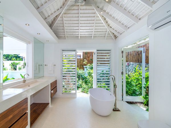 Jamaica Home 979576