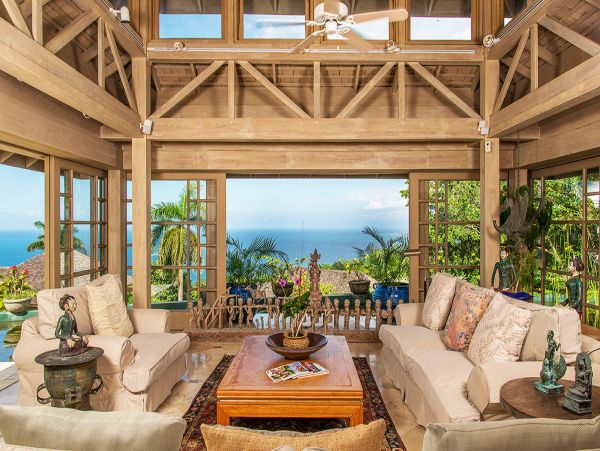 Jamaica Home 979577