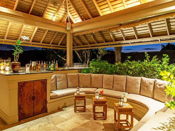 Jamaica Home 979577