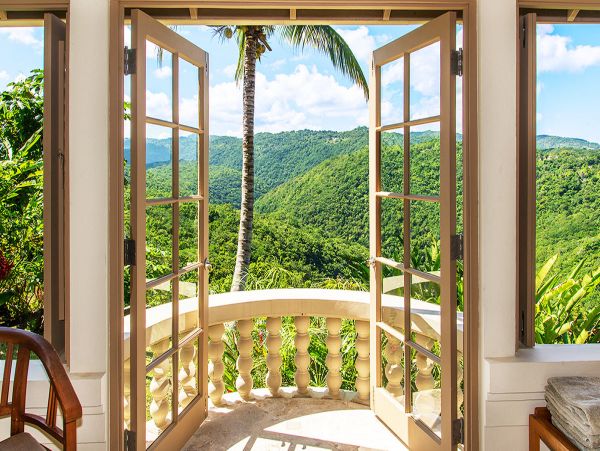 Jamaica Home 979577