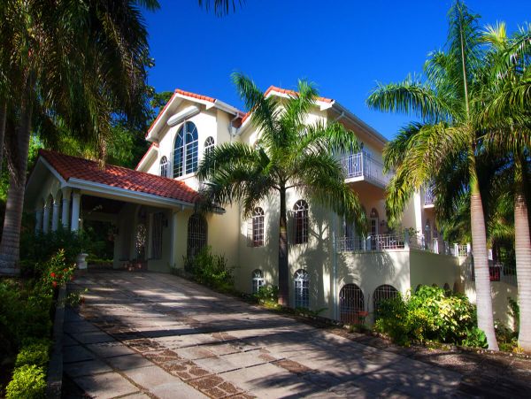 Jamaica Home 979578