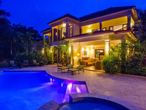 Jamaica Home 979581