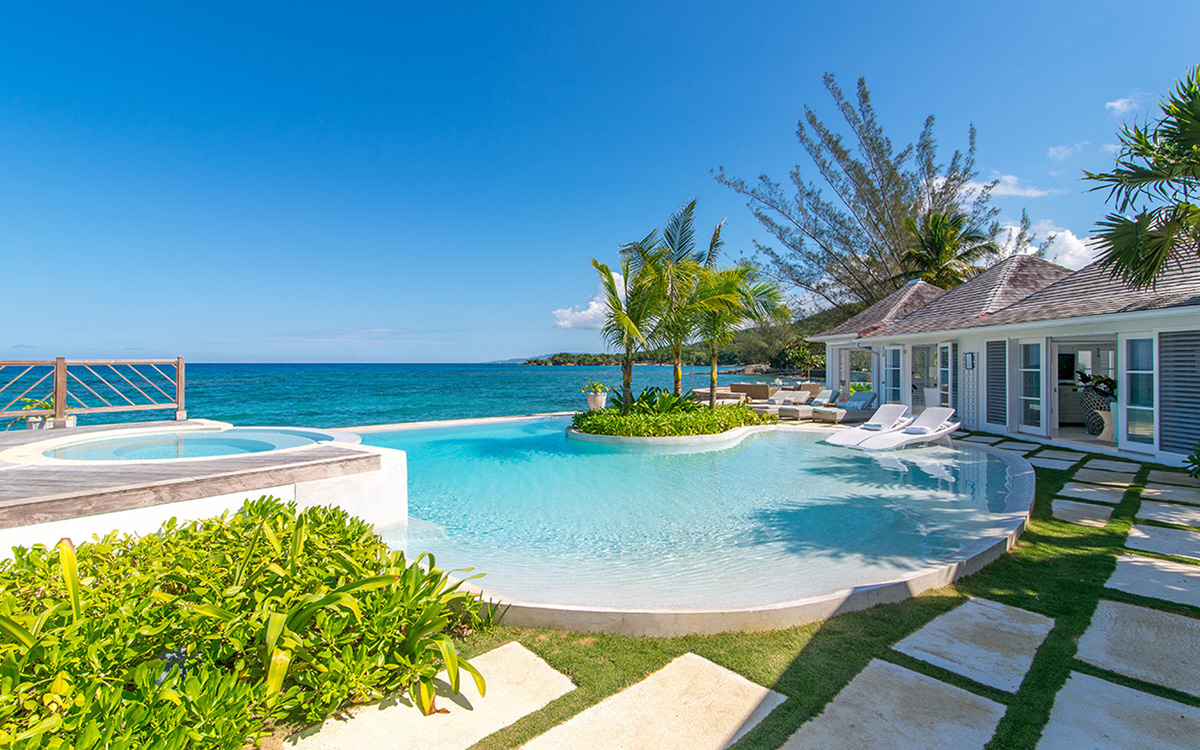Jamaica Home 979582