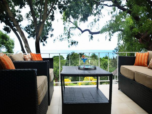 Jamaica Home 979603