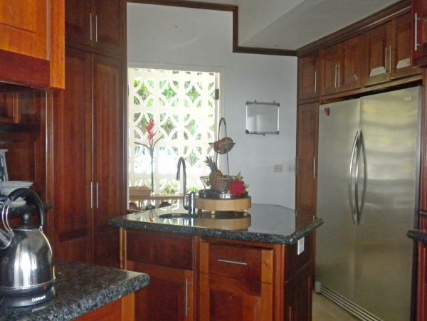 Jamaica Home 979603