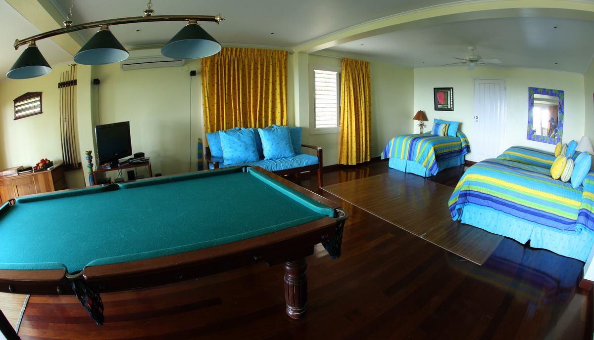 Jamaica Home 979603