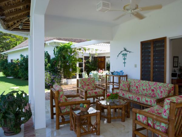 Jamaica Home 979605