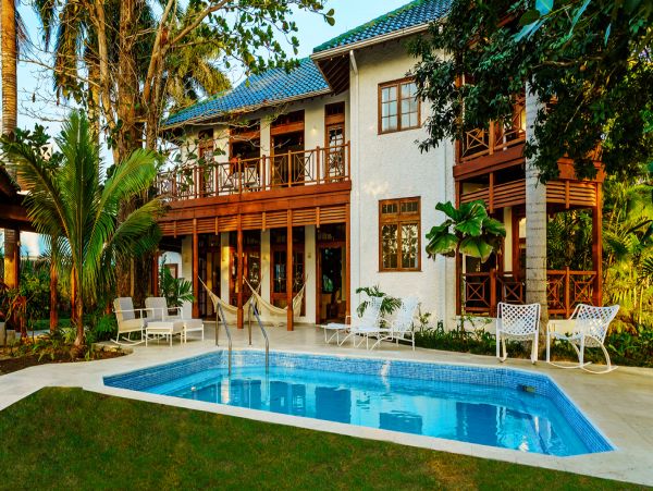 Jamaica Home 979606