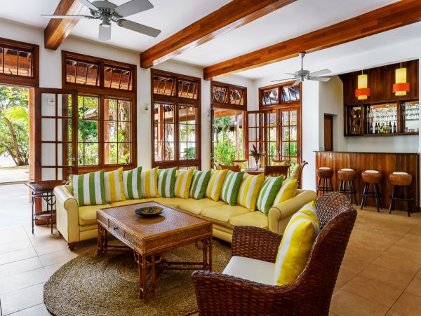 Jamaica Home 979606