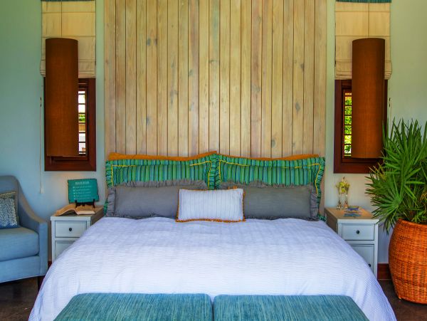 Jamaica Home 979608