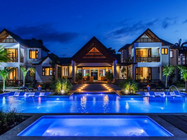 Jamaica Home 979608