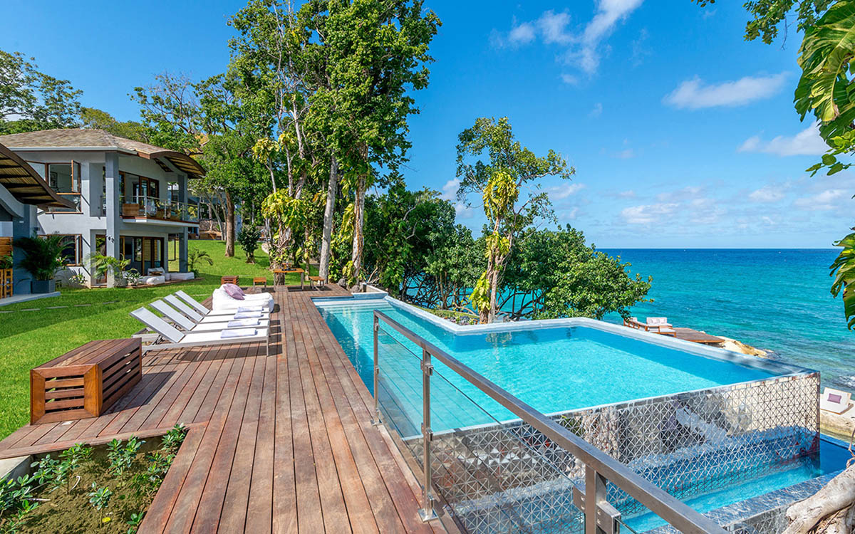 Jamaica Home 979614
