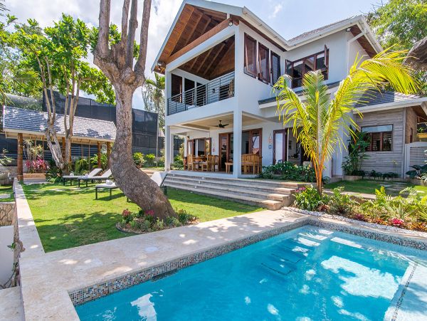 Jamaica Home 979618