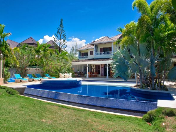 Jamaica Home 979629