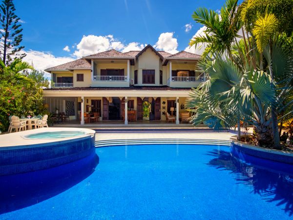 Jamaica Home 979629