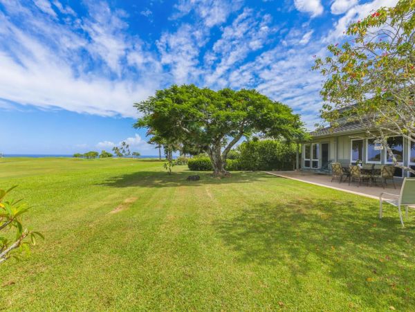 Beautiful Vacation Home in Princeville Ocean Views Sleeps 8