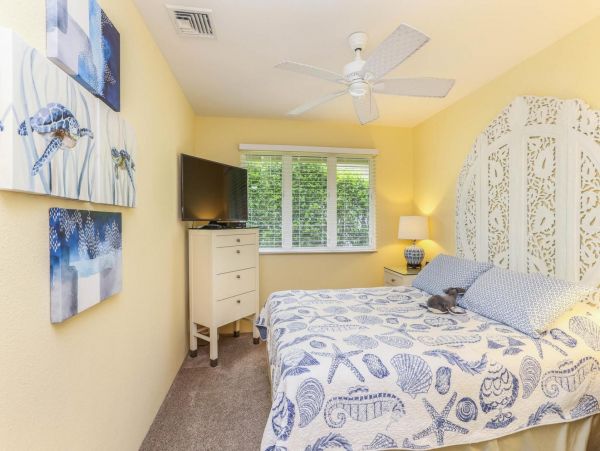 Beautiful Vacation Home in Princeville Ocean Views Sleeps 8