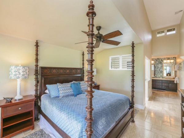 Beautiful Vacation Home in Princeville Ocean Views Sleeps 8