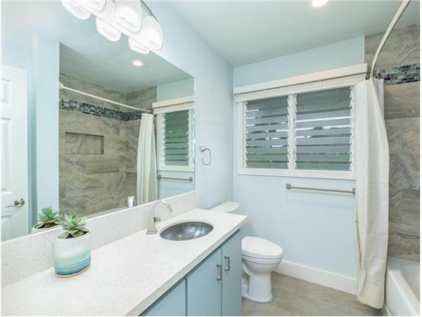 Princeville Home 979718