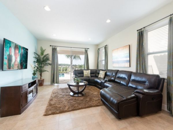 Orlando Vacation Home 10 Bedrooms, Pool & Resort Amenities