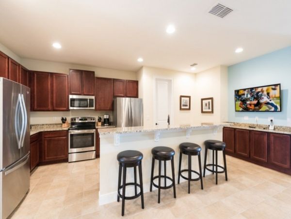 Orlando Vacation Home 10 Bedrooms, Pool & Resort Amenities