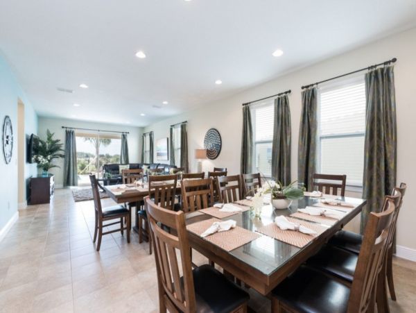 Orlando Vacation Home 10 Bedrooms, Pool & Resort Amenities