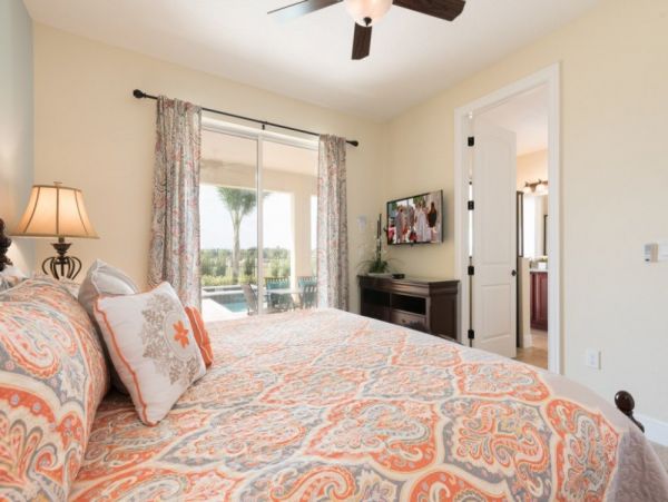 Orlando Vacation Home 10 Bedrooms, Pool & Resort Amenities