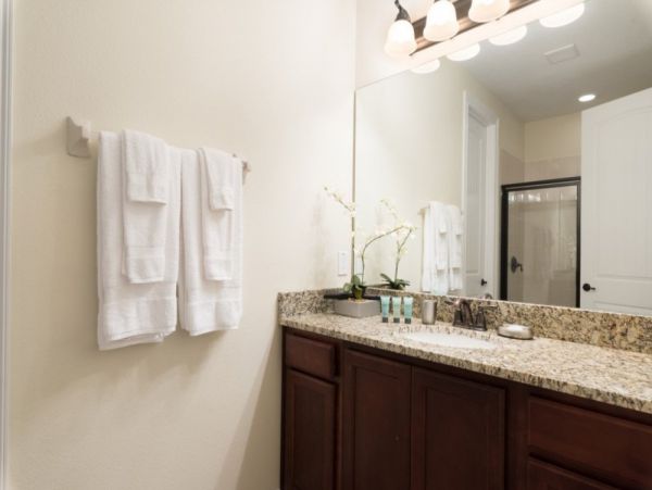 Orlando Vacation Home 10 Bedrooms, Pool & Resort Amenities