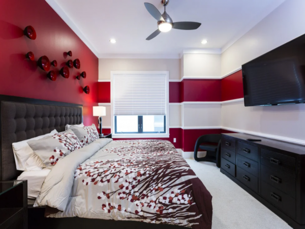 Luxury 10 Bedroom Vacation Home with Amazing Amenities