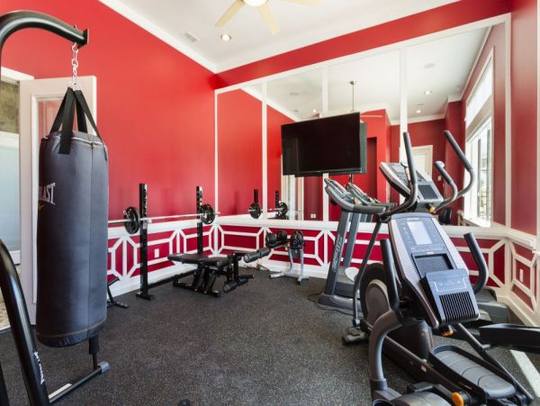 Luxury 10 Bedroom Vacation Home with Amazing Amenities