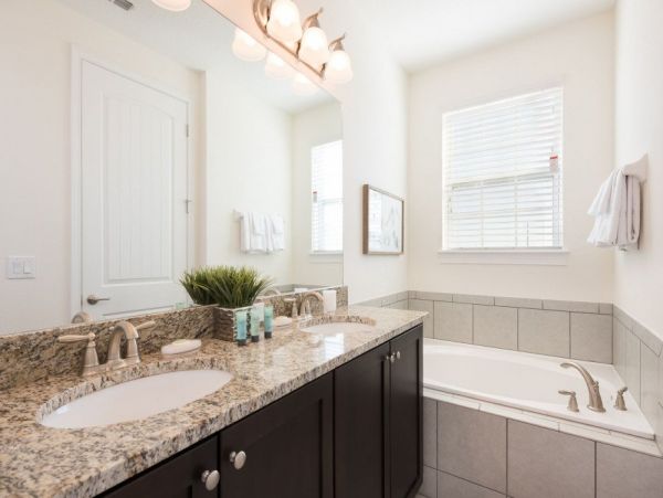Orlando Home 980010