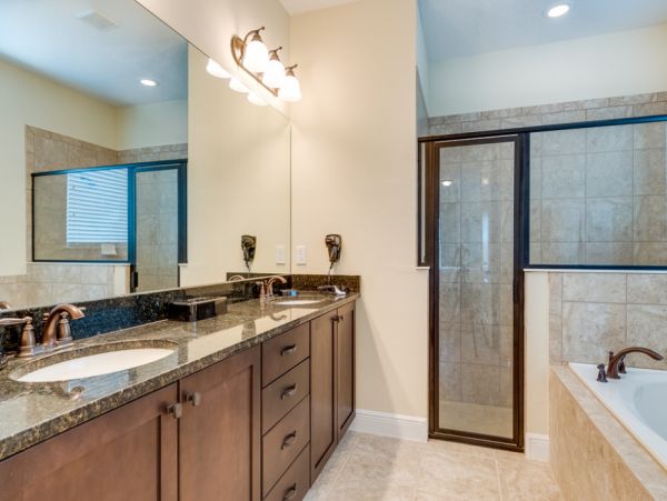 Orlando Home 980014