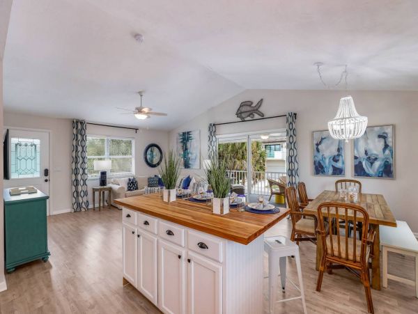 North Anna Maria Island Vacation Home Walk To Beach