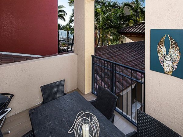 Three Bedroom Marco Island Vacation Condo Sleeps Six