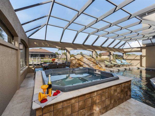 Cape Coral Vacation Pool Home Canal Views Sleeps 9