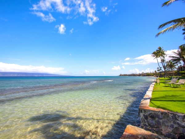 Maui Vacation Rental - Oceanfront Studio on Napili-Honokowai Coast